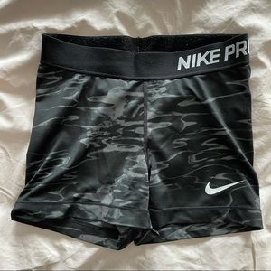 Women Nike Pro Shorts, black marble, small
